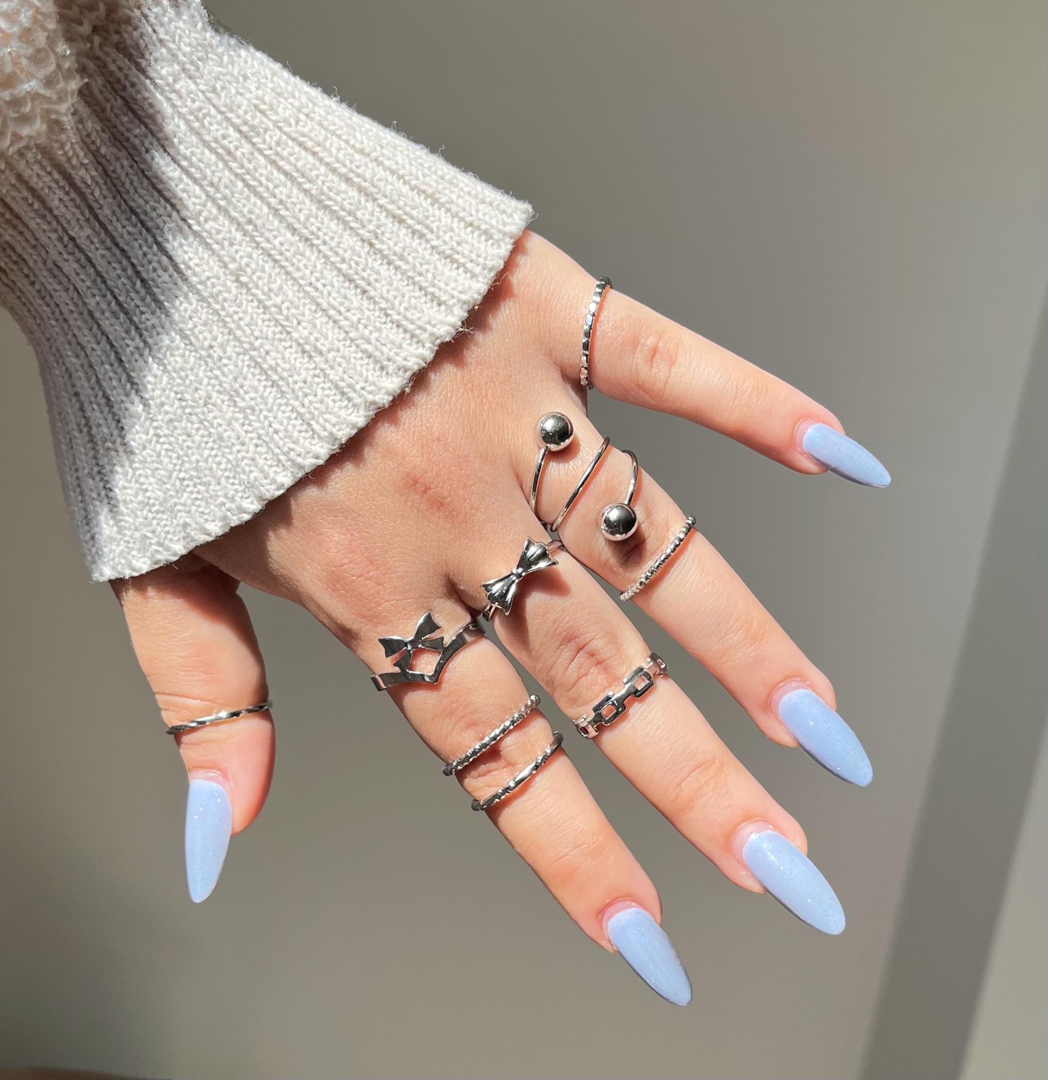 پک انگشتر نقره ای